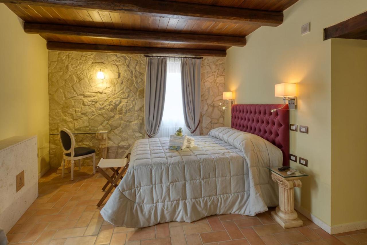 Borgo Incantato Spoleto Pompagnano 外观 照片