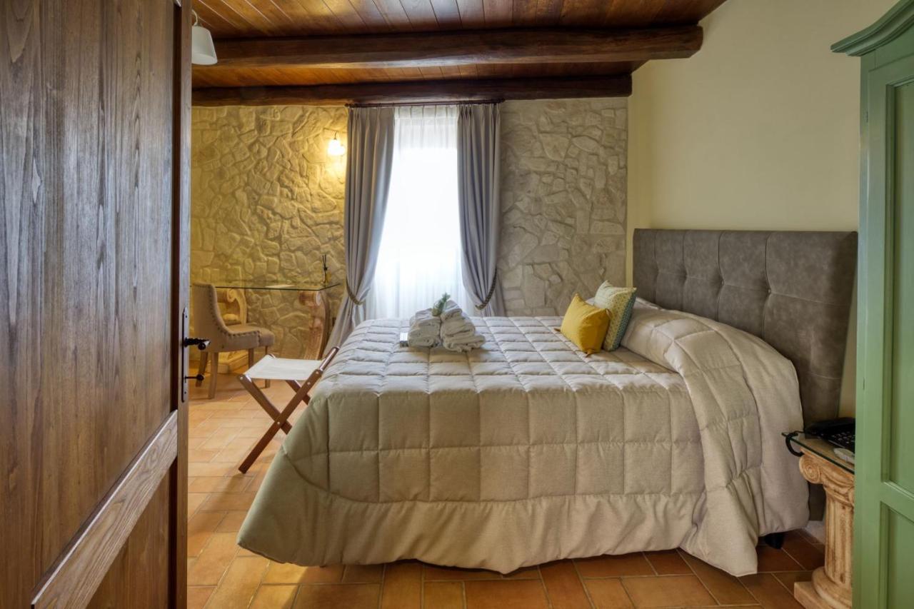 Borgo Incantato Spoleto Pompagnano 外观 照片