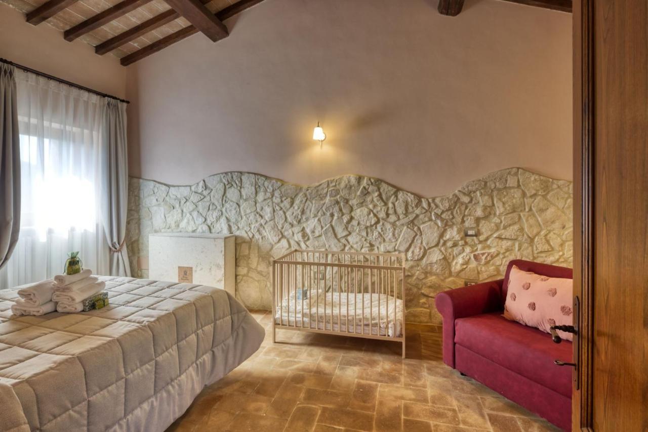 Borgo Incantato Spoleto Pompagnano 外观 照片