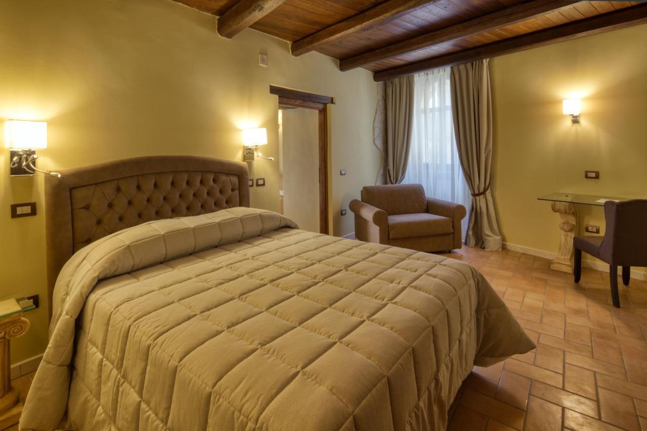 Borgo Incantato Spoleto Pompagnano 外观 照片